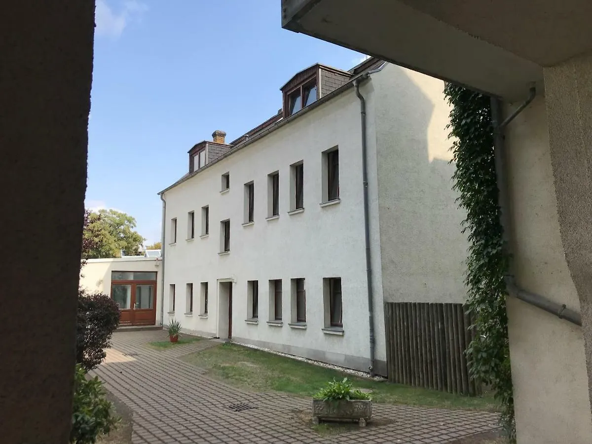 Hinterhaus Apartments Leipzig